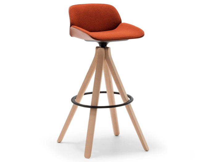 NUEZ BQ2779-BQ2780 - Swivel high stool with back _ Andreu World